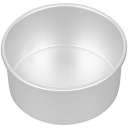 6 x 3" Round Cake Pan - Wilton