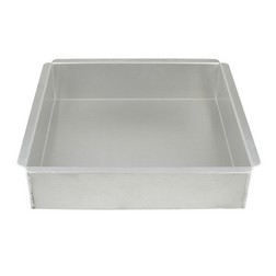 12 x 3" Square Cake Pan - Magic Line