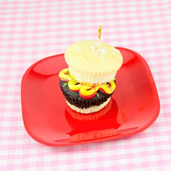 Hamburger Cupcake