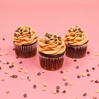 Easy Peanut Butter Cup Cupcakes