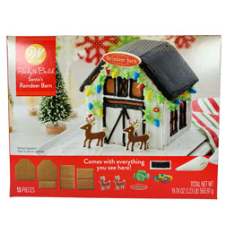 Santa's Reindeer Stable Gingerbread Kit