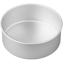 8 x 3" Round Cake Pan - Wilton