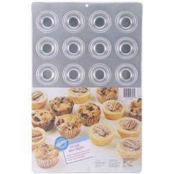 24 Cup Mini Muffin Pan