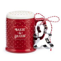 Bakin' and Shakin' Sugar Shaker