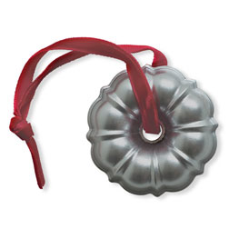 Nordic Ware Classic Bundt Pan Ornament