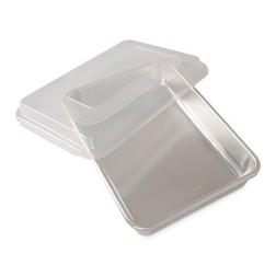 9 x 13 Quarter Sheet Cake Pan with Cover