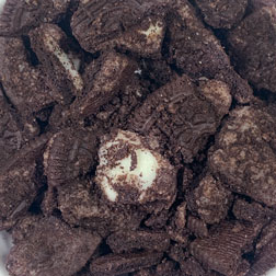 Oreo Medium Cookie Pieces