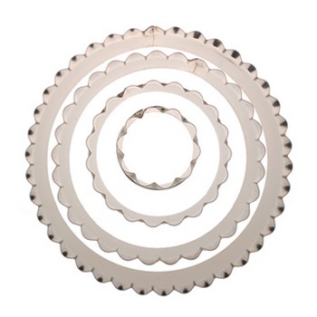 Cookie Cutter Set-Round, Scalloped Edge