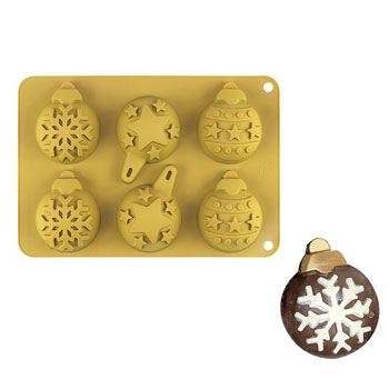 Christmas Cake Pans and Bakeware