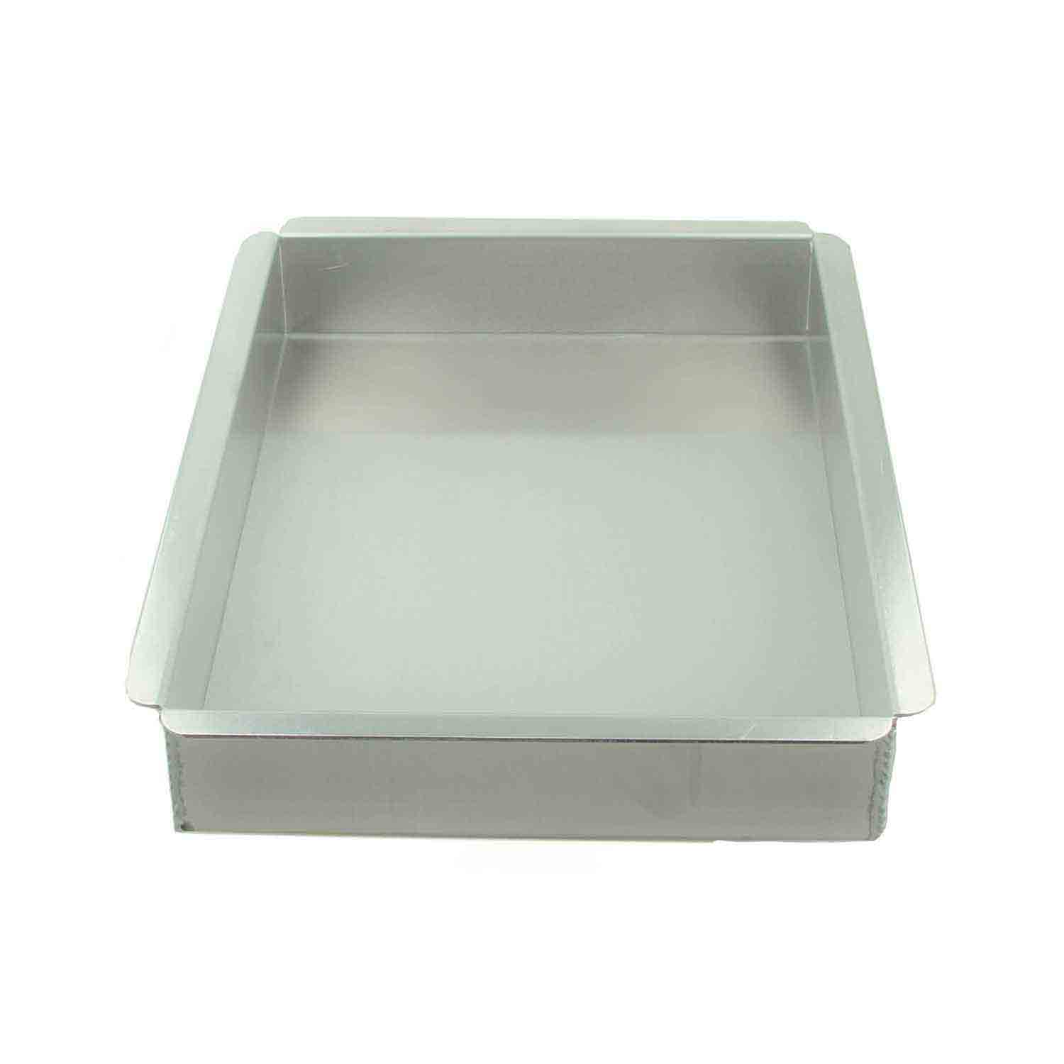 Cake Pan Rectangle 9 x 13 x 2 Inches by Magic Line