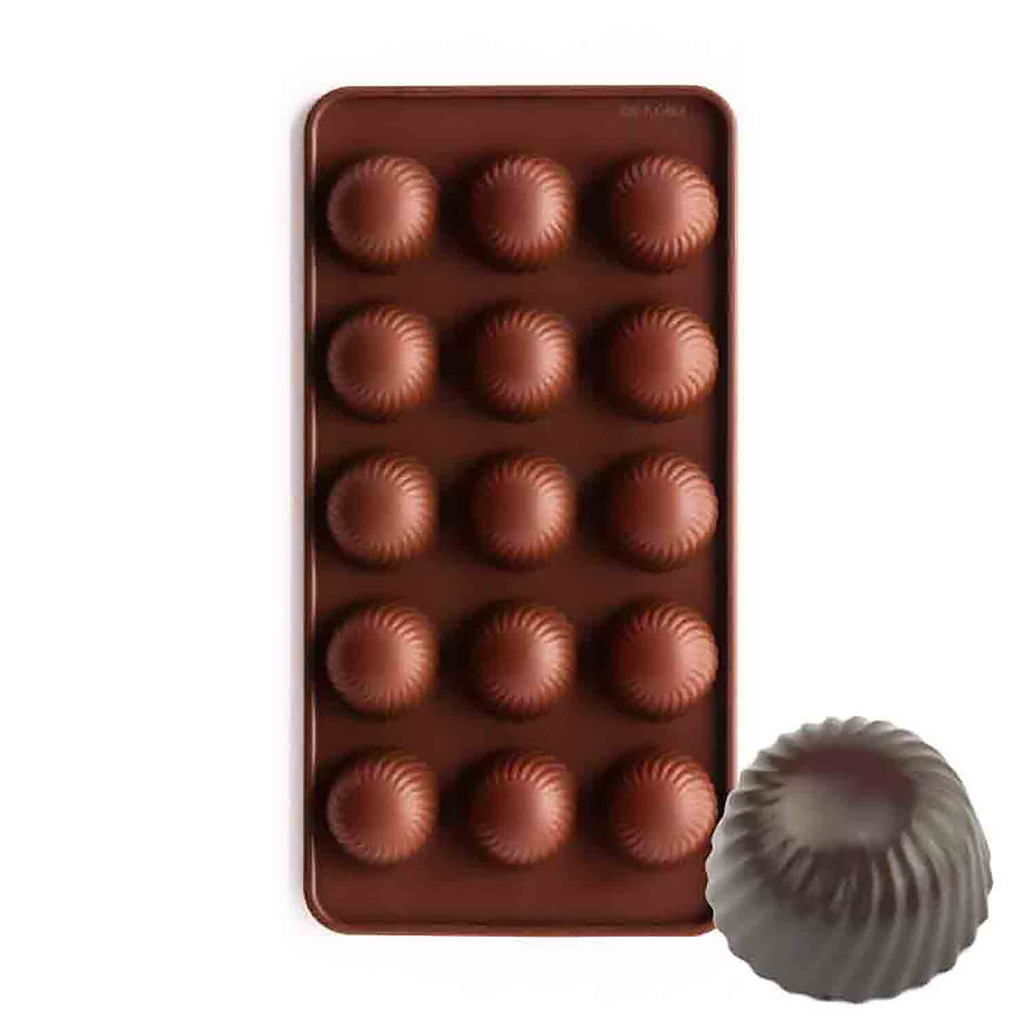 How do I Use Silicone Molds With Chocolate?