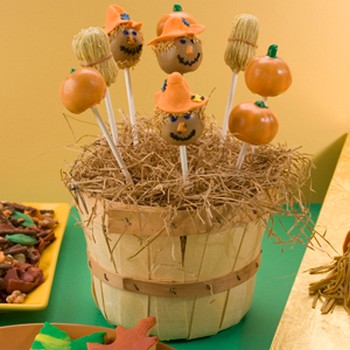 Scarecrow Pumpkin Cake Pops