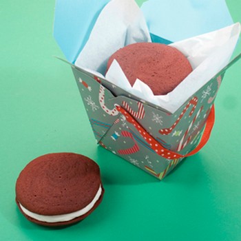 Red Velvet Whoopie Pies