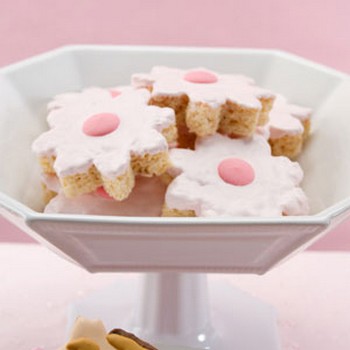 Pink Flower Treats