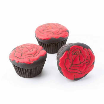 Fondant Rose Cupcakes