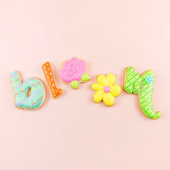 Bloom Cookie Set