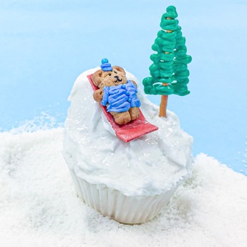 Winter Sledding Hill Cupcake