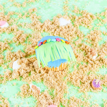 Hula Skirt Cupcake