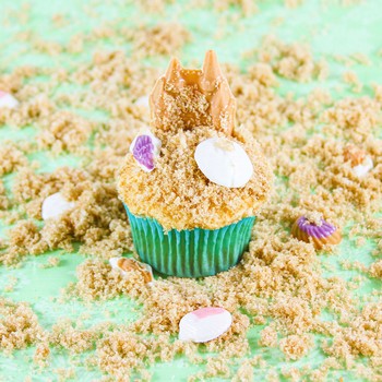 Sandcastle Cupcake