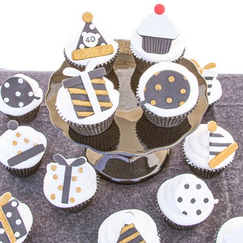 Black & Gold 40th Birthday Cupcakes