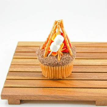 Bonfire Cupcake