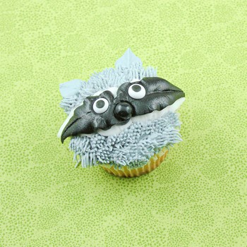 Raccoon Cupcake