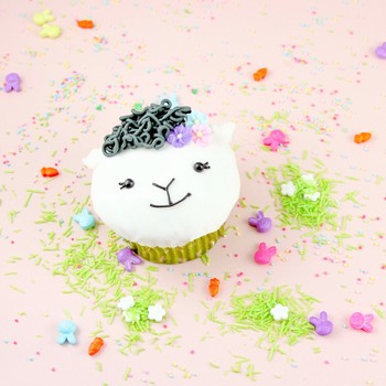 Lamb Face Cupcake