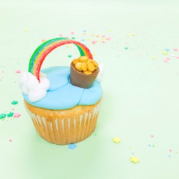 Rainbow Cupcake