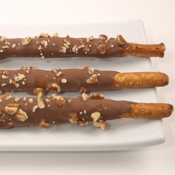 Caramel-Pecan Pretzel Rods