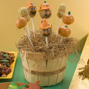 Scarecrow Pumpkin Cake Pops | Country Kitchen SweetArt ...