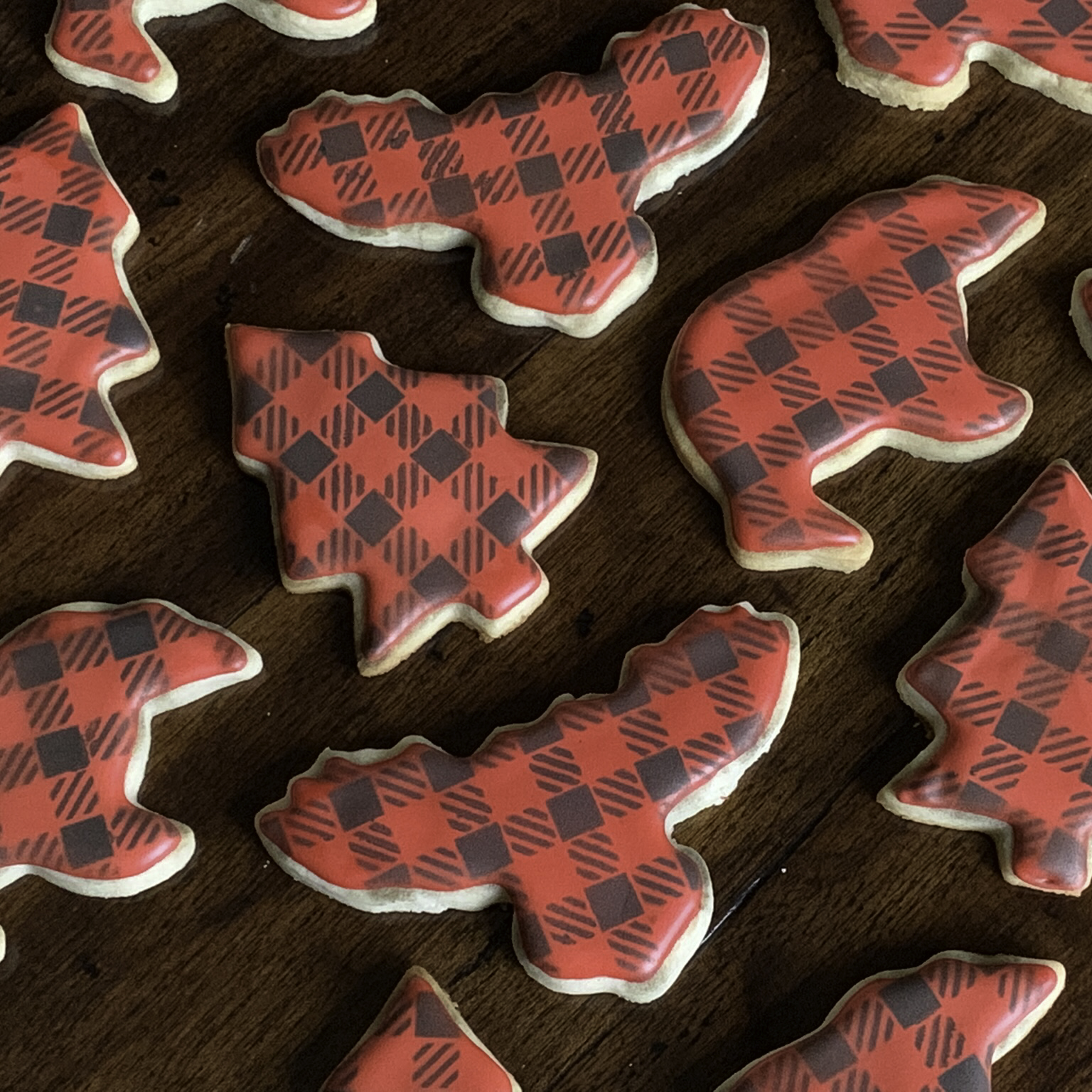 Buffalo Plaid Stenciled Sugar Cookies