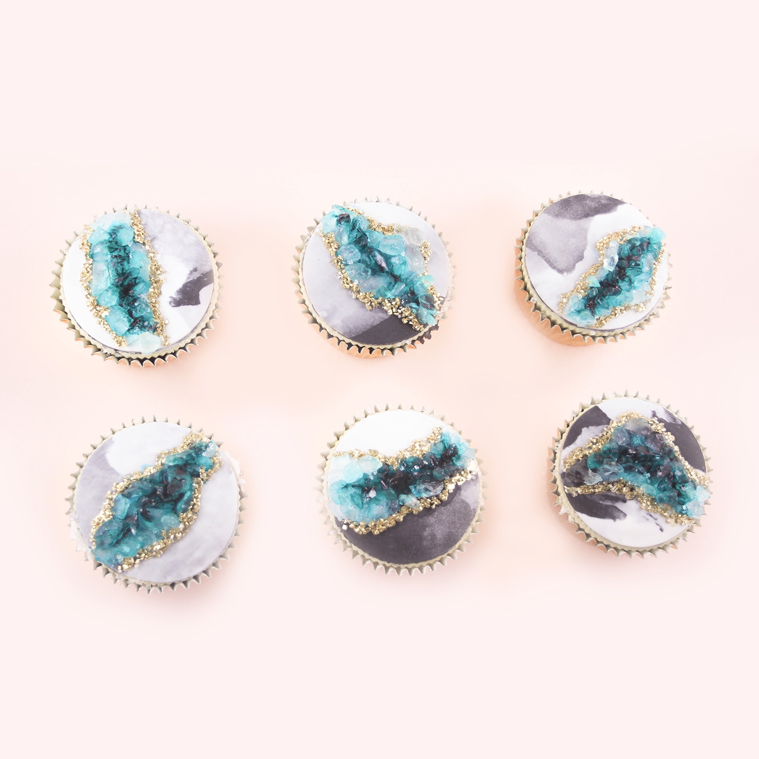 Marbled Fondant Geode Cupcake