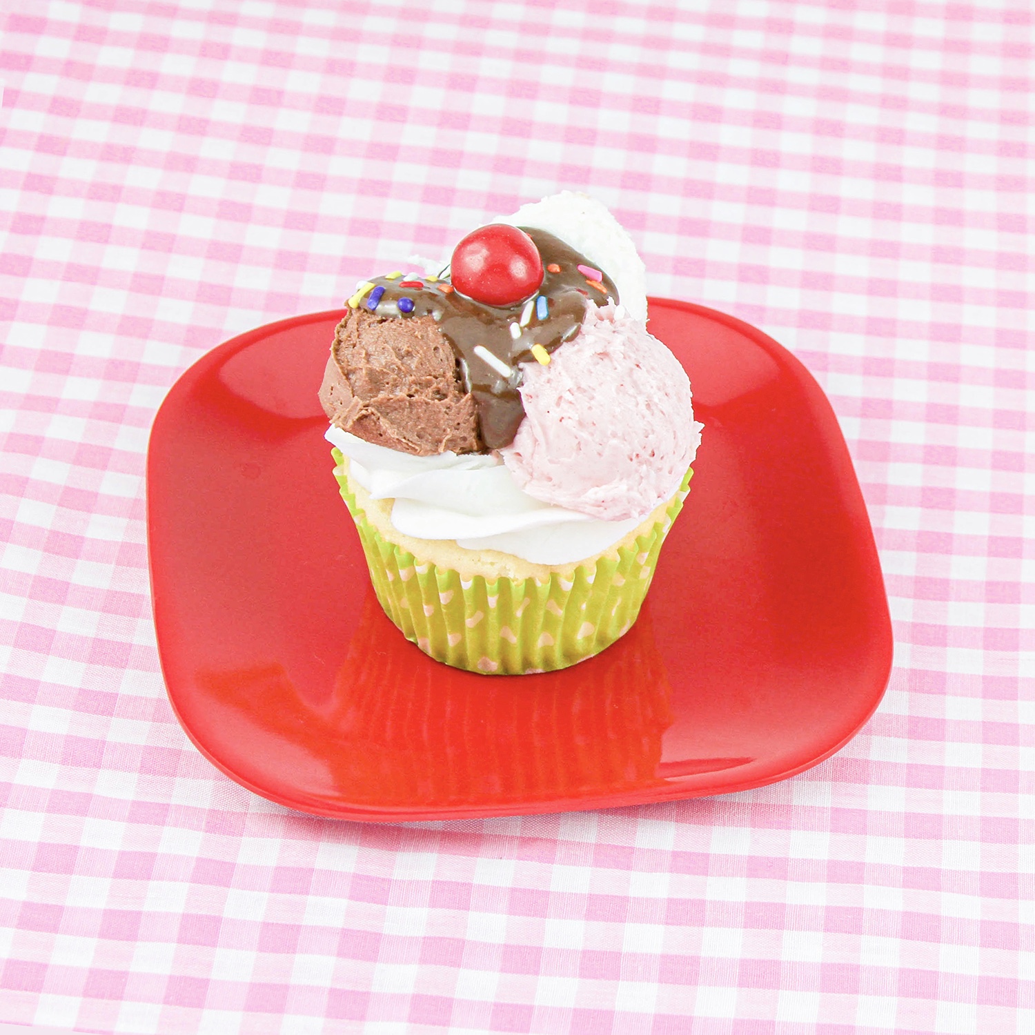 Neapolitan Cupcake