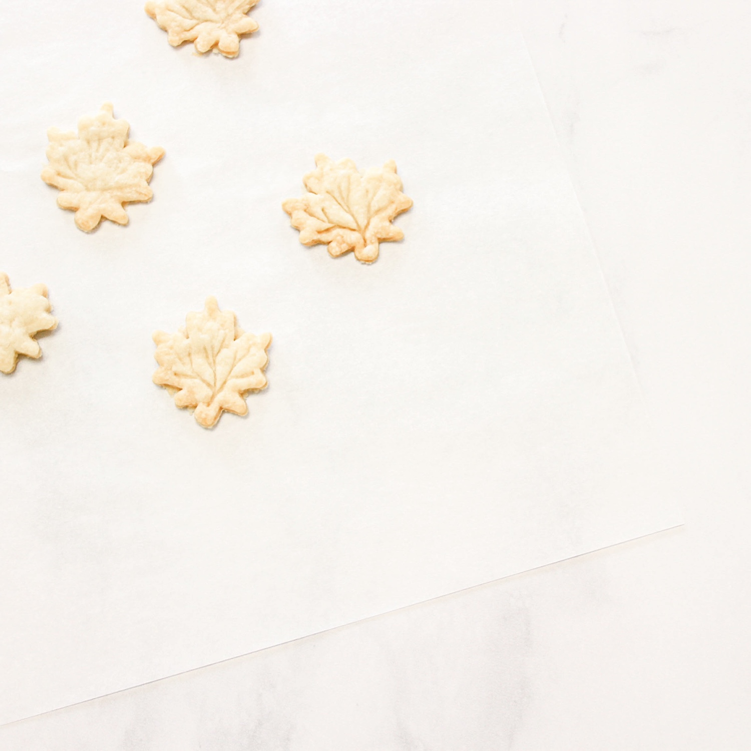 Pie crust leaf decorations