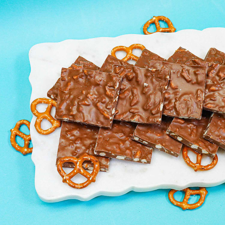 chocolate pretzel bark finished