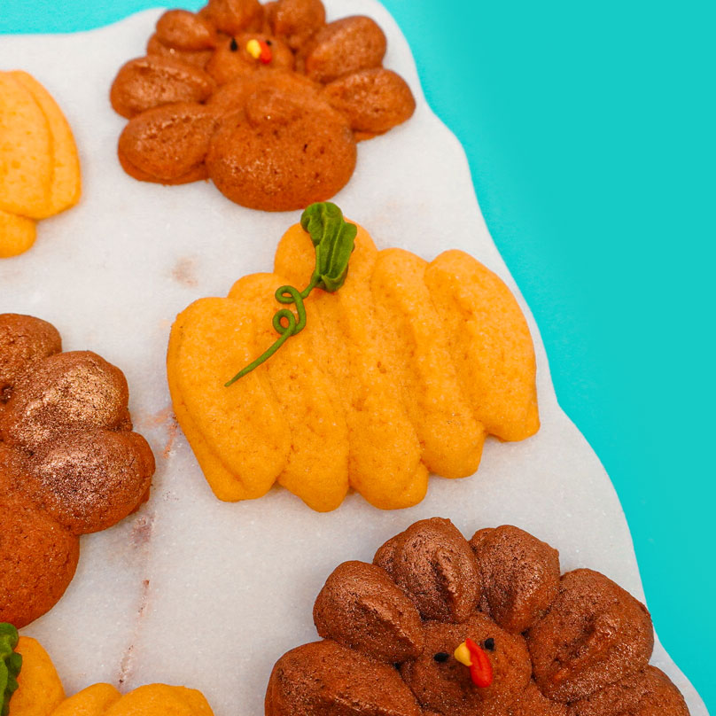 pumpkin spritz cookie