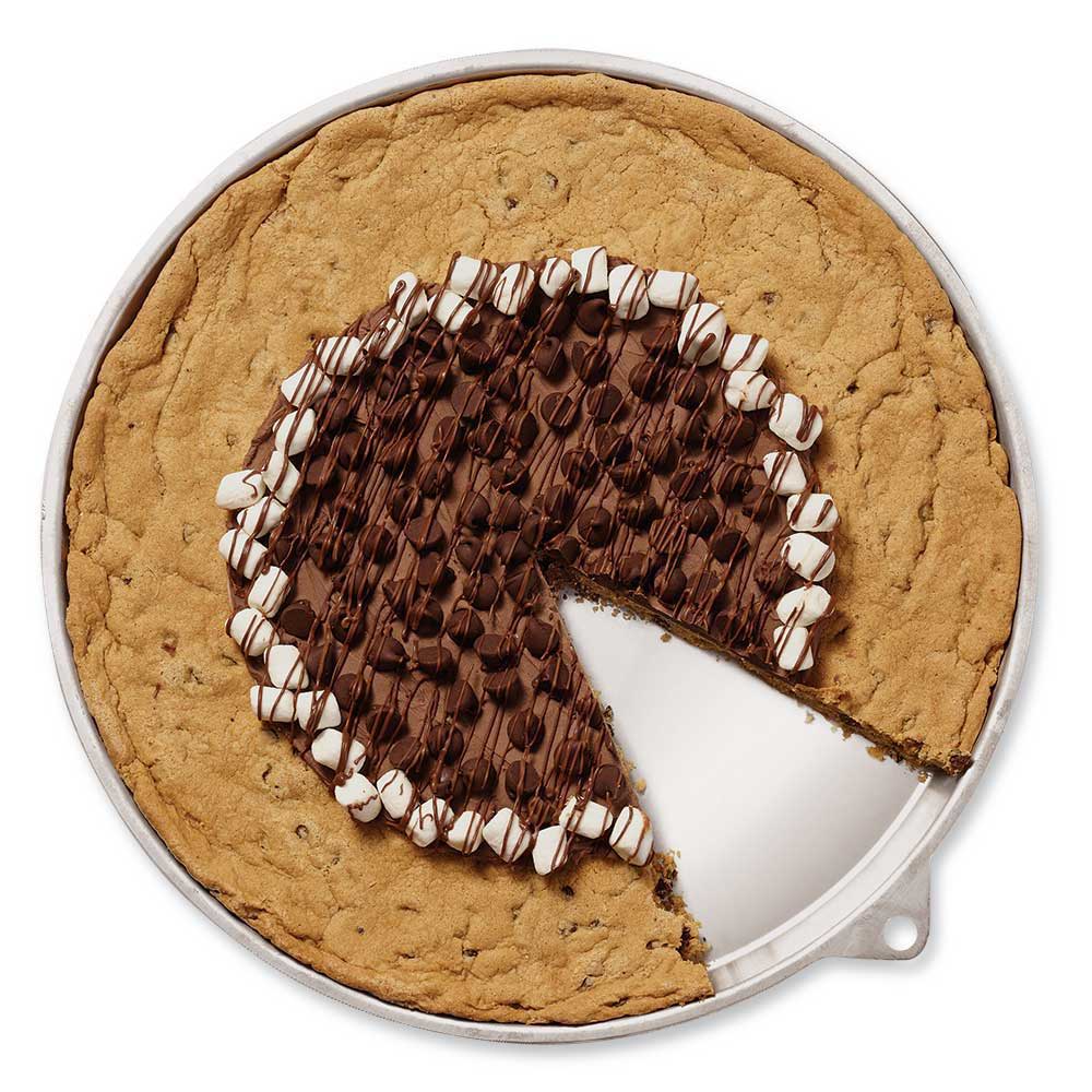 Round Giant Cookie Pan  Country Kitchen SweetArt